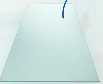 016 Стекло переднее неподвиж. 178,3*34