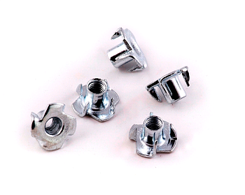 Гайка усовая М6*9  DIN 1624